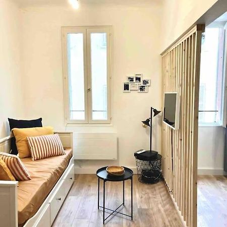 T2 De Charme Au Coeur Du Panier Apartment Marseille Luaran gambar
